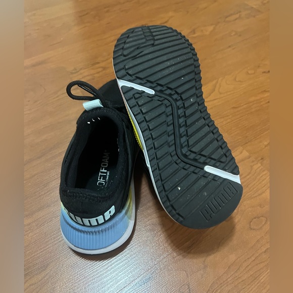 GIRLS PUMA SOFTFOAM SHOES - Picture 4 of 5